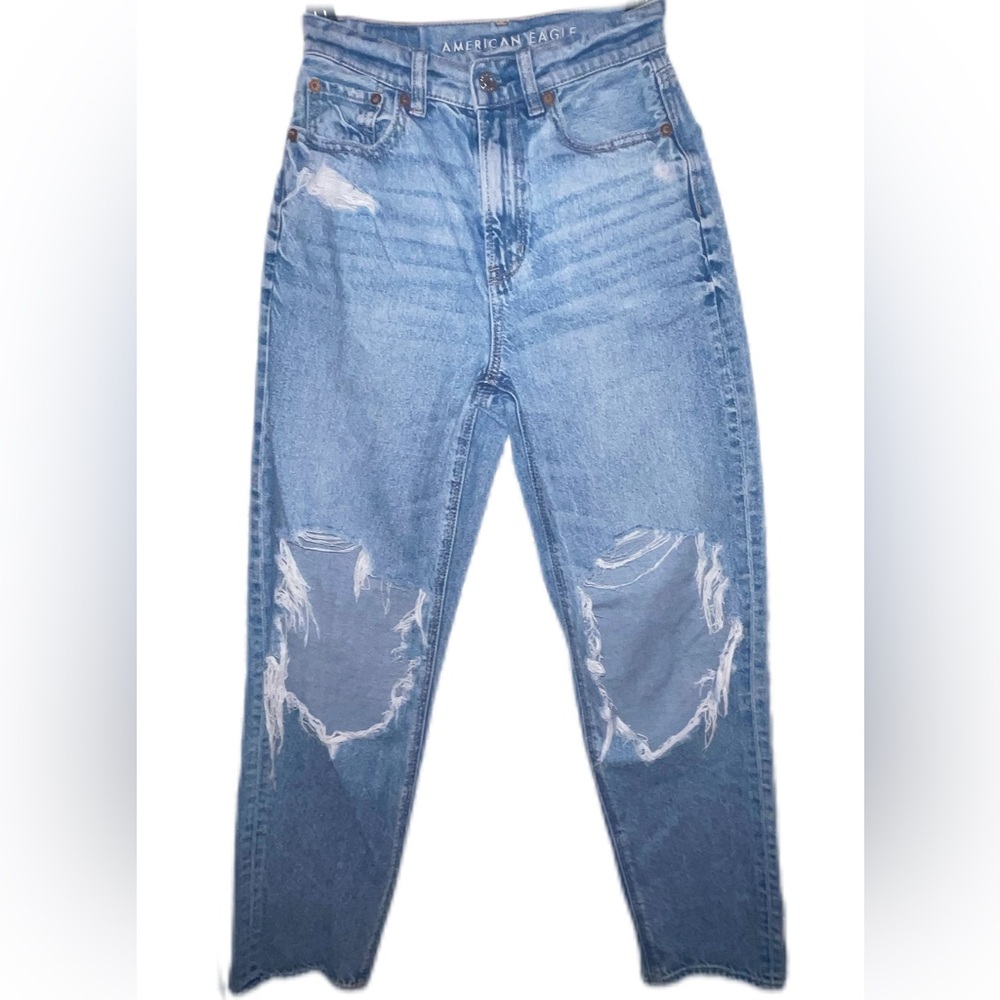 American Eagle Outfitters Women’s Straight Leg Distressed Light Blue Jeans